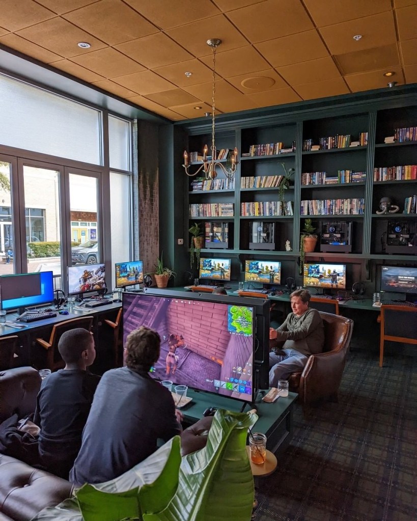 Farm+Feed New GamingFocused Restaurant and Bar NOW OPEN cravedfw